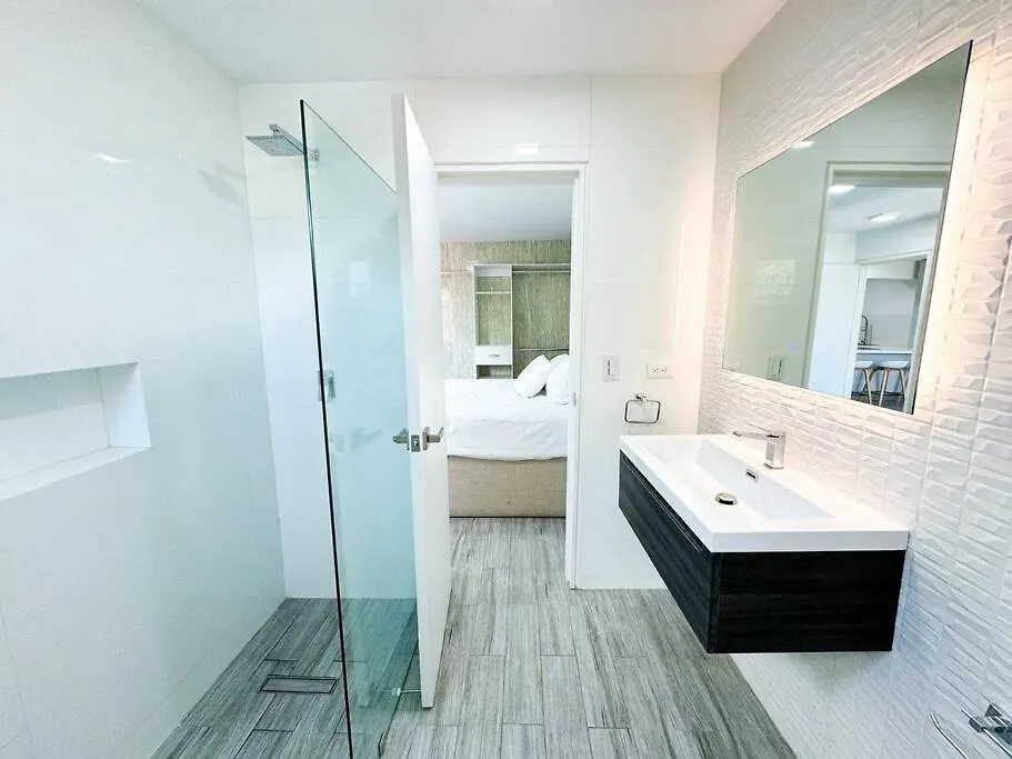 Urban Paradise Apt At El Rosal Каракас 0*,