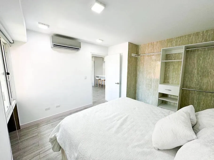 Urban Paradise Apt At El Rosal Каракас Венесуэла